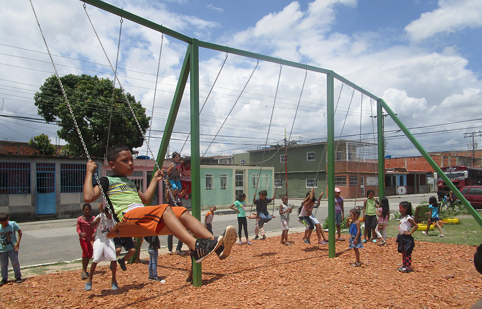 Playground in Negro Primero
